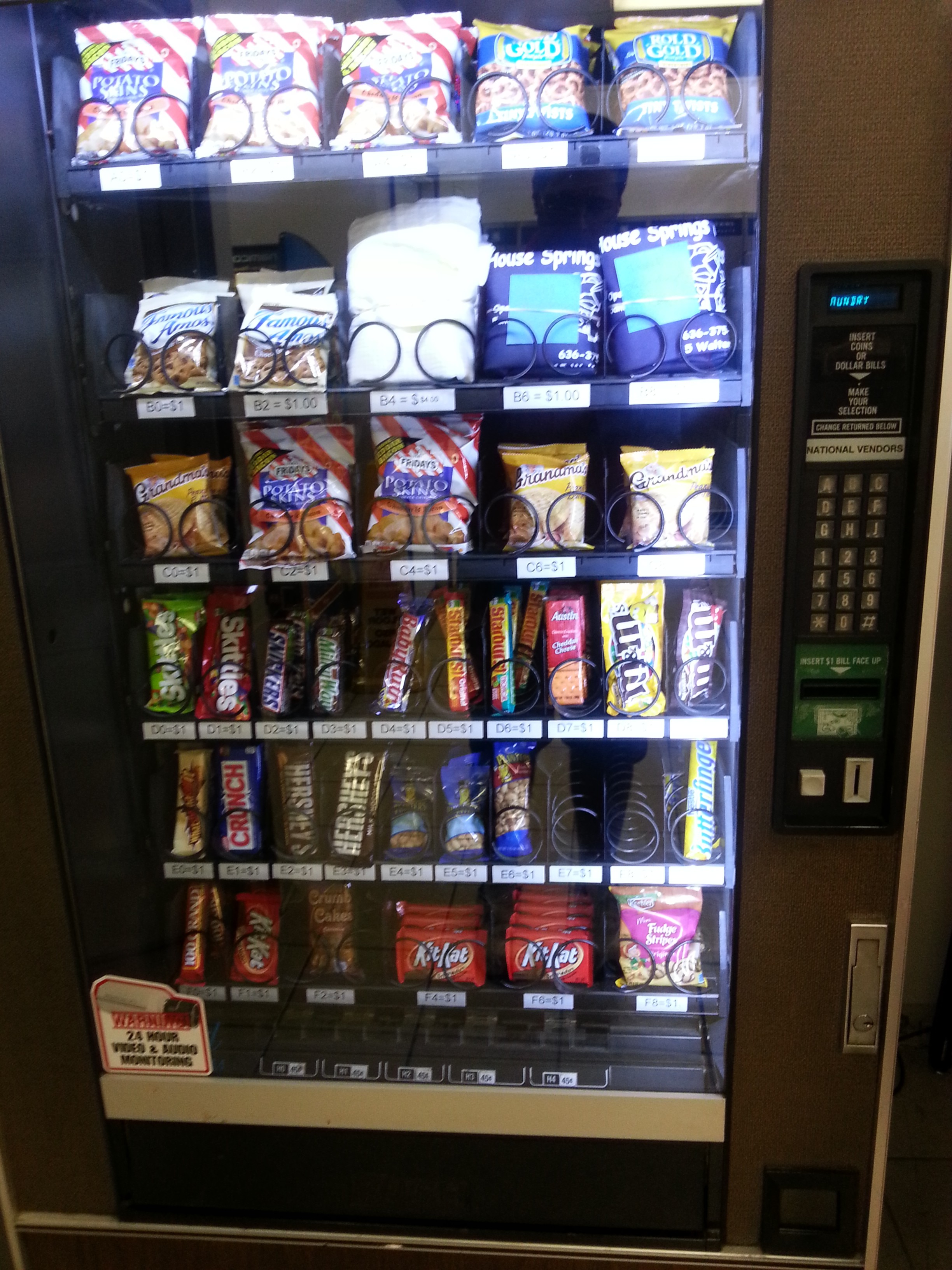 Candy\Snack Vending Macine